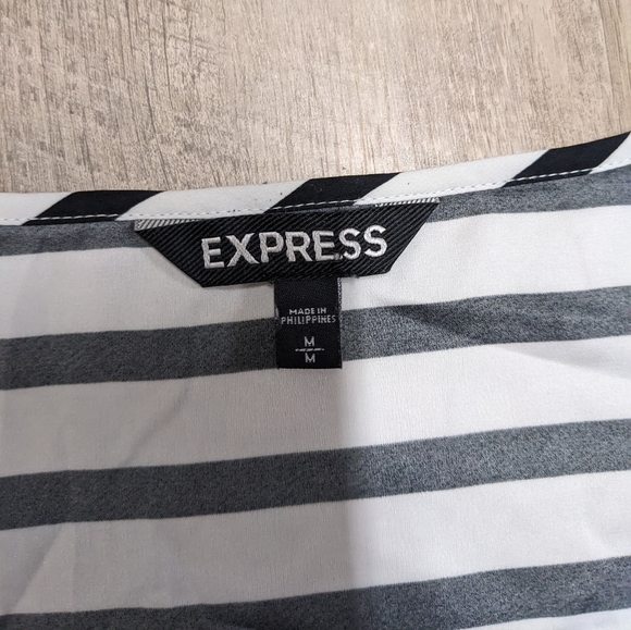 Express Black and White Stripes Top - Picture 3 of 8